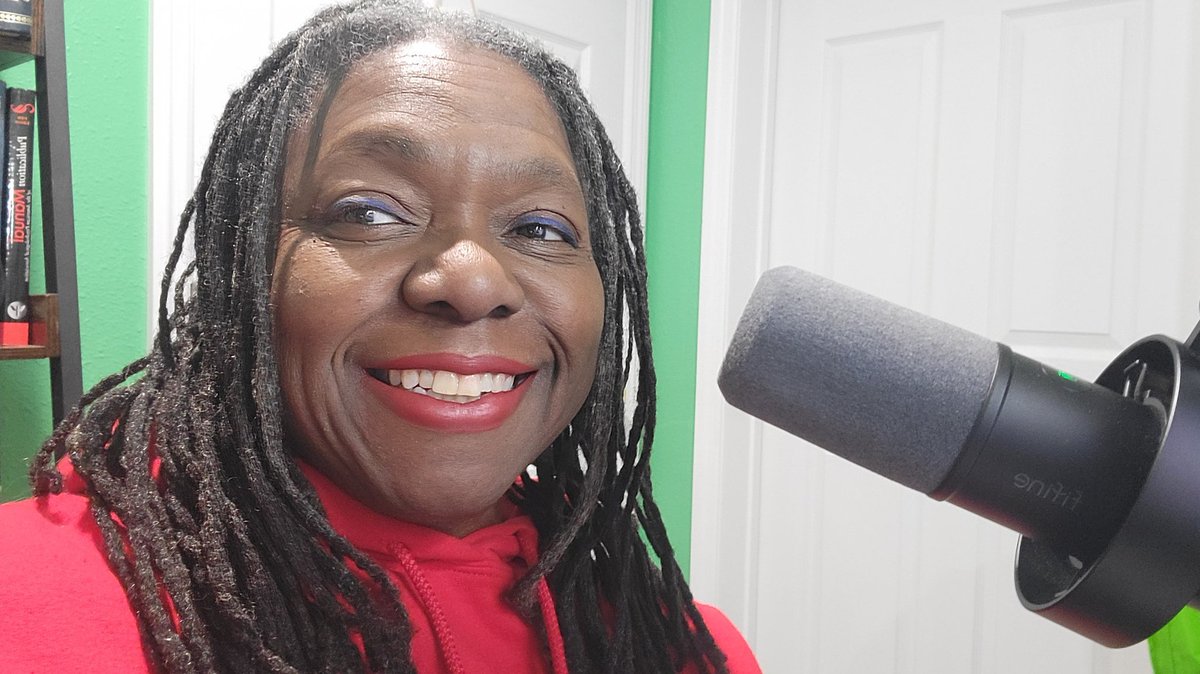 asthegirlturns's tweet image. I'll be patching in with Pastor Jerry Cook this afternoon for Politics &amp;amp; The Pulpit! 2 pm PT/4 pm CT/5 pm ET. We'll dish up the usual political antics through the lens of faith. #KHTS AM 1220/FM 98.1 and streaming on YouTube! #PoliticsandthePulpit #politicalhustle