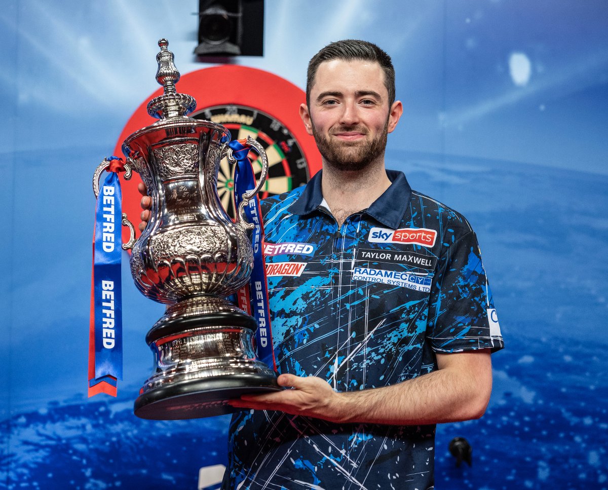 MODUS Sports (@modusdarts180) on Twitter photo Following the conclusion of Players Championship 21, the field for the PDC World Matchplay has now been confirmed.
From the top 16 of the Order of Merit, defending Champion Luke Humphries will be in Blackpool, while three-time winner Michael van Gerwen will also be at the Winter Following the conclusion of Players Championship 21, the field for the PDC World Matchplay has now been confirmed.
From the top 16 of the Order of Merit, defending Champion Luke Humphries will be in Blackpool, while three-time winner Michael van Gerwen will also be at the Winter