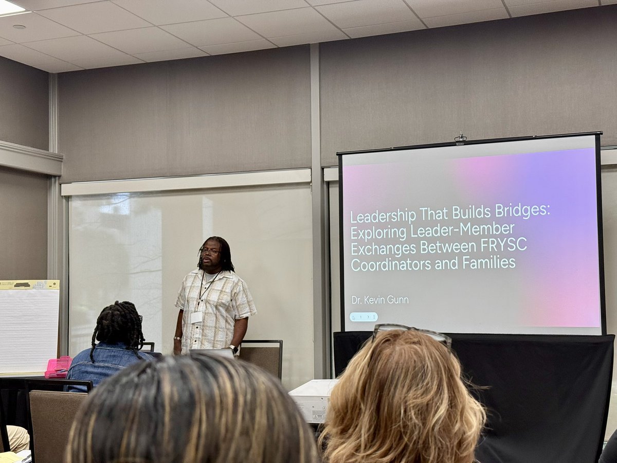 Dr. Kevin D. Gunn (he/him/his) tweet media