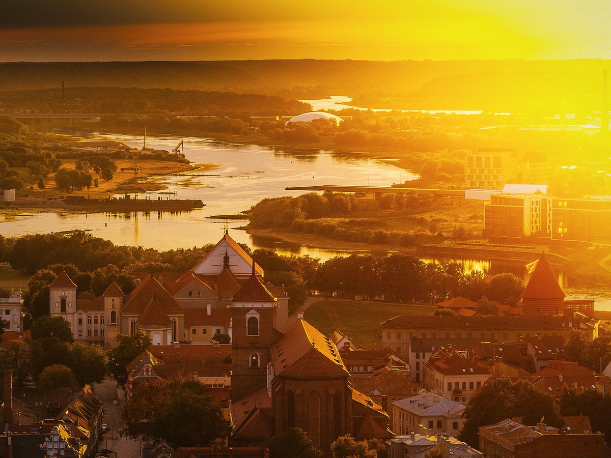 NejauNet's tweet image. #Kaunas #Lithuania #Lietuva #dronas #Mavic3 #mavic3pro #drone #kaunasaerial #vasara2025 #djimavic3pro #summer2025 #mavic3pro3x #senamiestis #kedainiutiltas #nemunas #neris