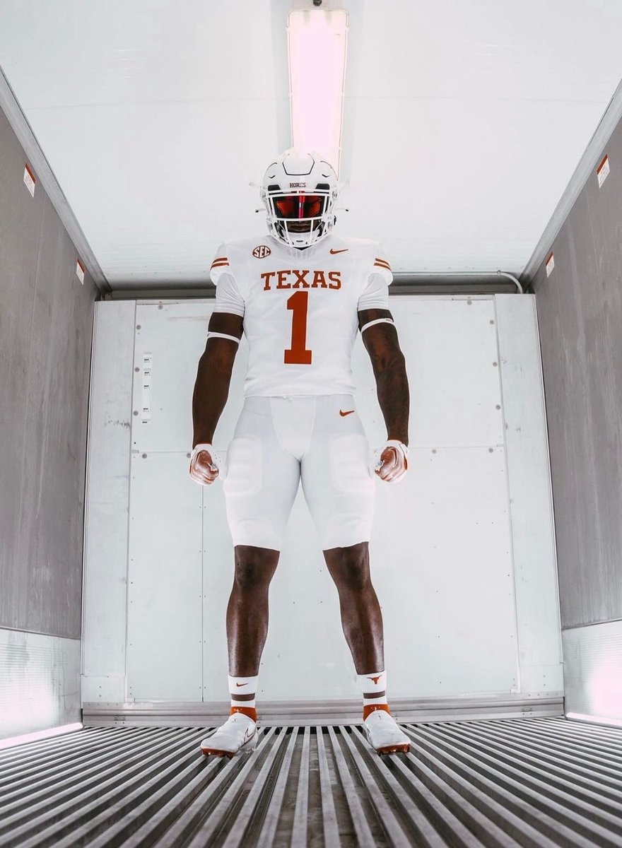 Colin Simmons has announced via his Instagram that he will be switching to #1 this season 🤘