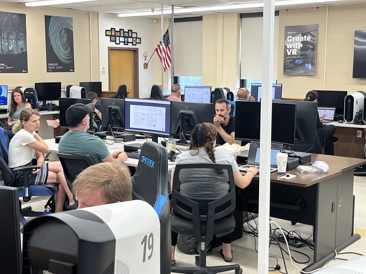 Michael J. Hobin tweet media