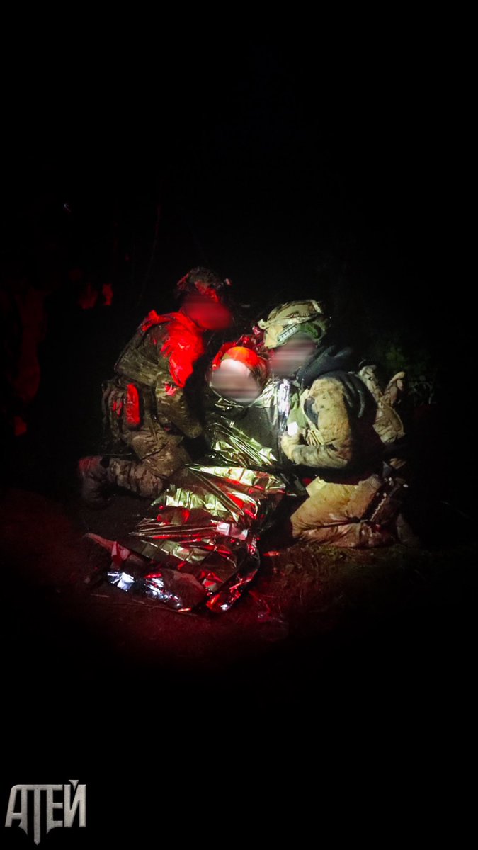 SKIF_A_S_G's tweet image. What do you feel when you see photos from the front? Proud? Sympathize? Or do you just keep scrolling?
🔶 These photos are our life.
Special unit "Atey"🫡🇺🇦