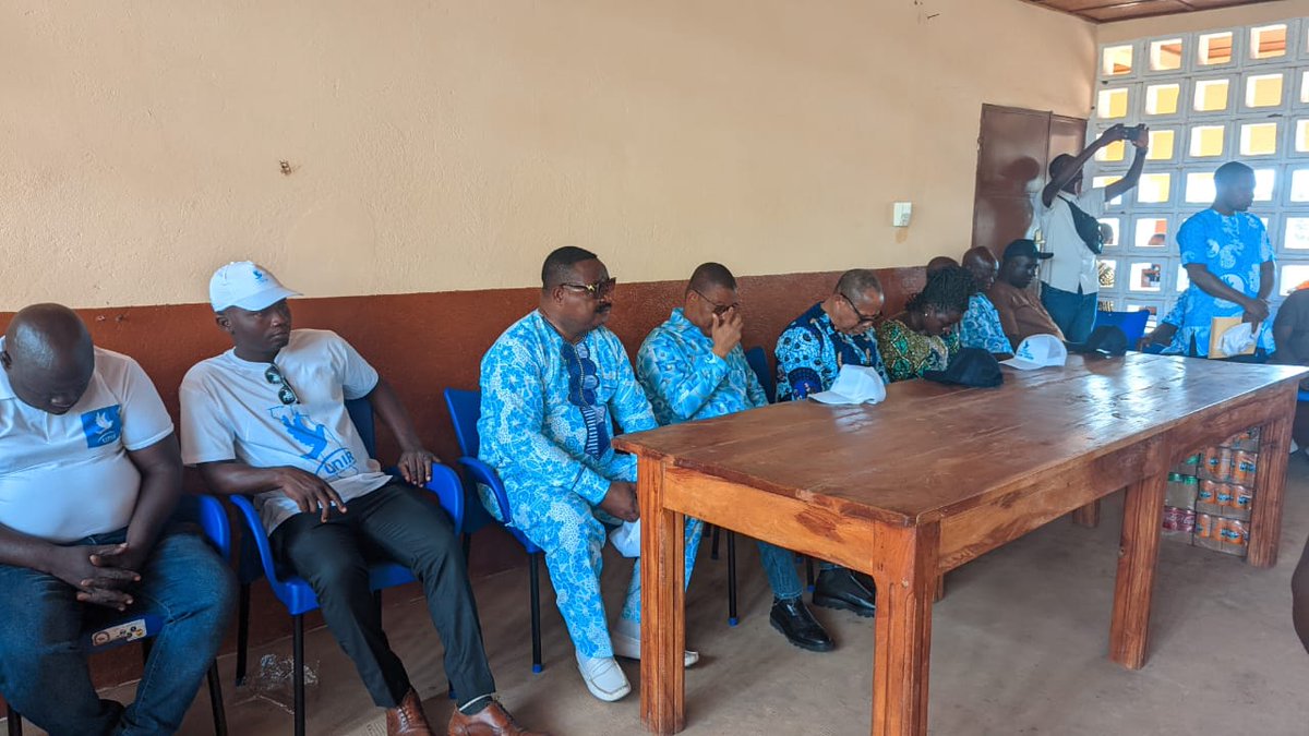 KoffiSodokin's tweet photo. 09.07.2025. Municipales 2025 au #Togo . Avec le Ministre Semodji à la Chambre des métiers et de l'artisanat de la Commune 2 dans la préfecture du Moyen-Mono. Nous avons sensibilisé sur la nécessité d'une élection apaisée et le vote #UNIR. Allons-y! https://t.co/4i8UxIcIsB