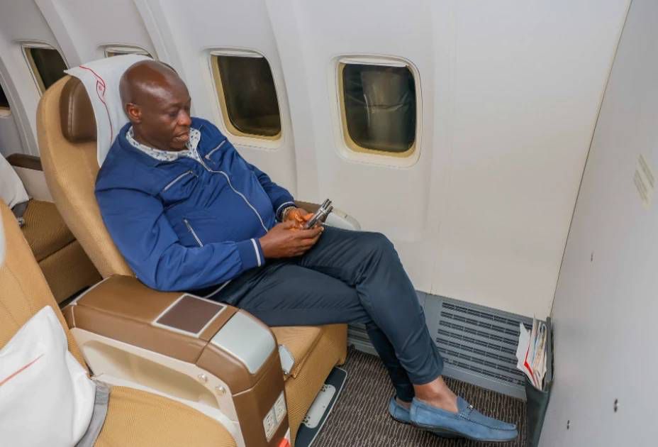 Just RETWEET to wish Dcp party leader safe Journey  to the USA 🇺🇸