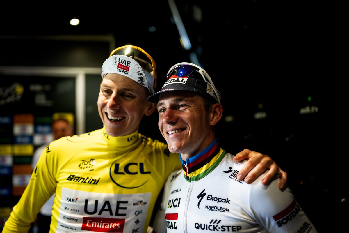 La película de la 5ª etapa del #TDF2025 

Un día, una CRI, que lo cambia todo. Evenepoel en su planeta. Pogacar intratable. Y el peor día de Vingegaard.

🔗 youtu.be/PxXPNIITJL4?si…