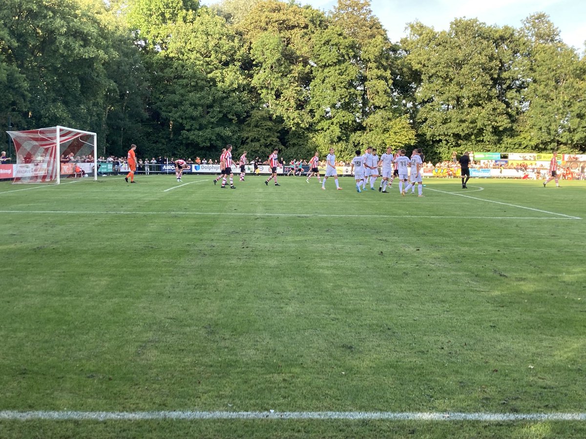 🔴⚪️ | De plaatselijke voetbaltrots ontving ADO Den Haag. MVV ‘27 hield de eerstedivisionist op 0-6. Het was vanavond echt genieten in het mooiste dorp van Nederland. #Maasland #mvvado