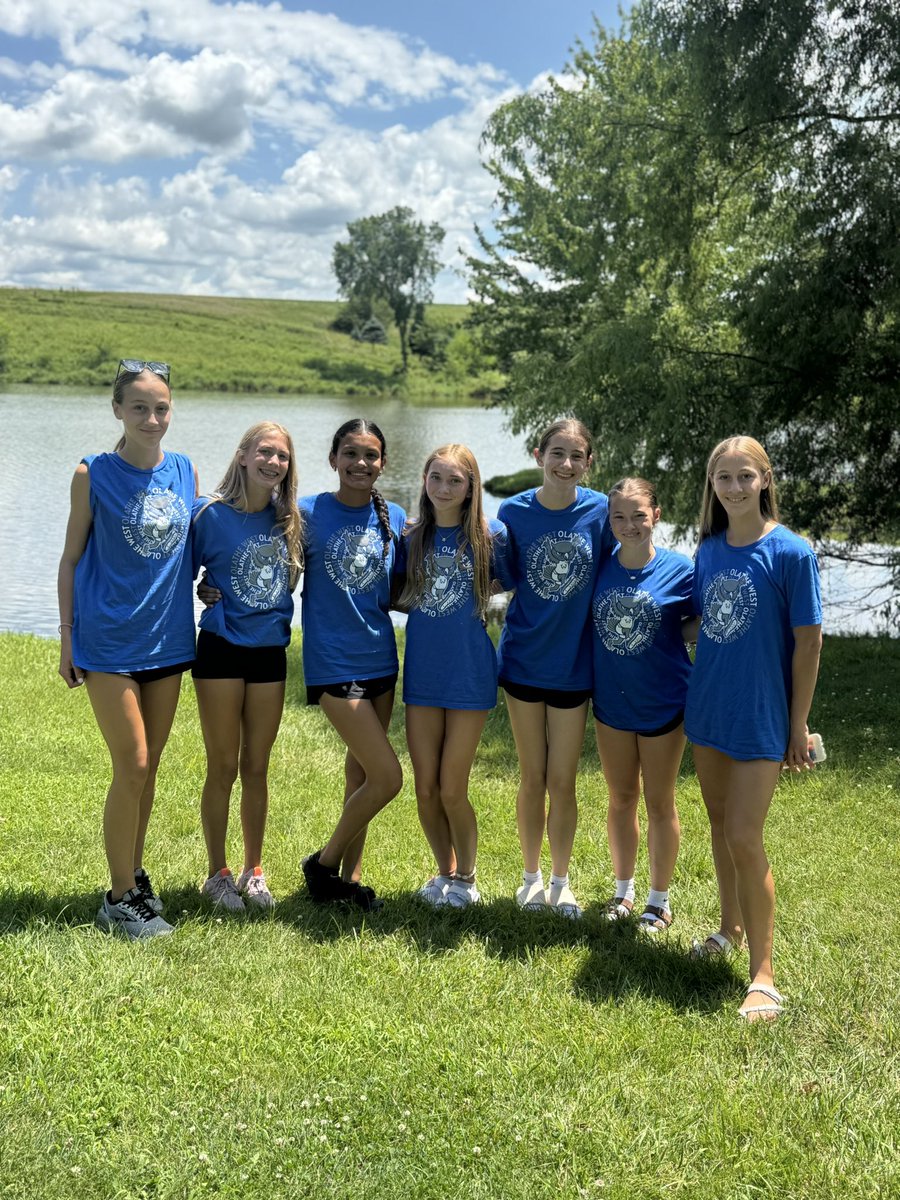 owlxc's tweet image. We made it!!! 🤩 We love Bridge 23!!