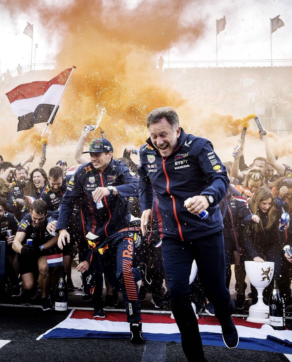 8 drivers' world titles, 6 team world titles. This is the end of an era, Christian Horner.