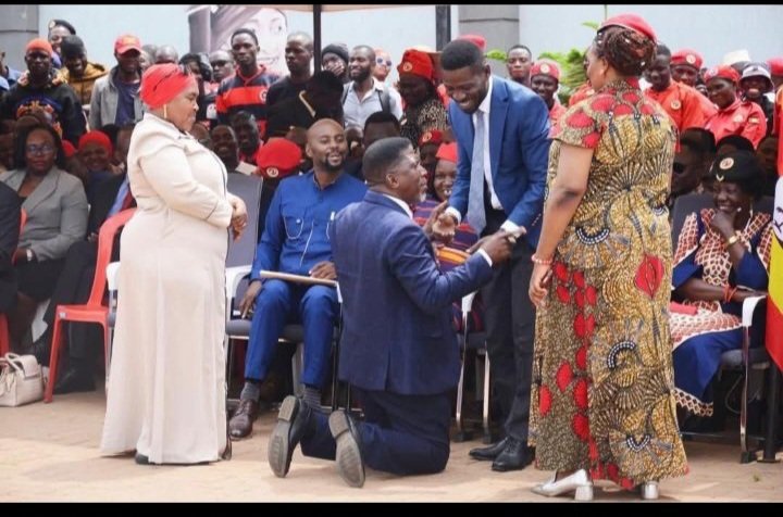 Others bring goats, others, money, others kneel and bow before the president and founder of fire base! Anyway, NRM is the way paka last. Ideas, not sycophancy