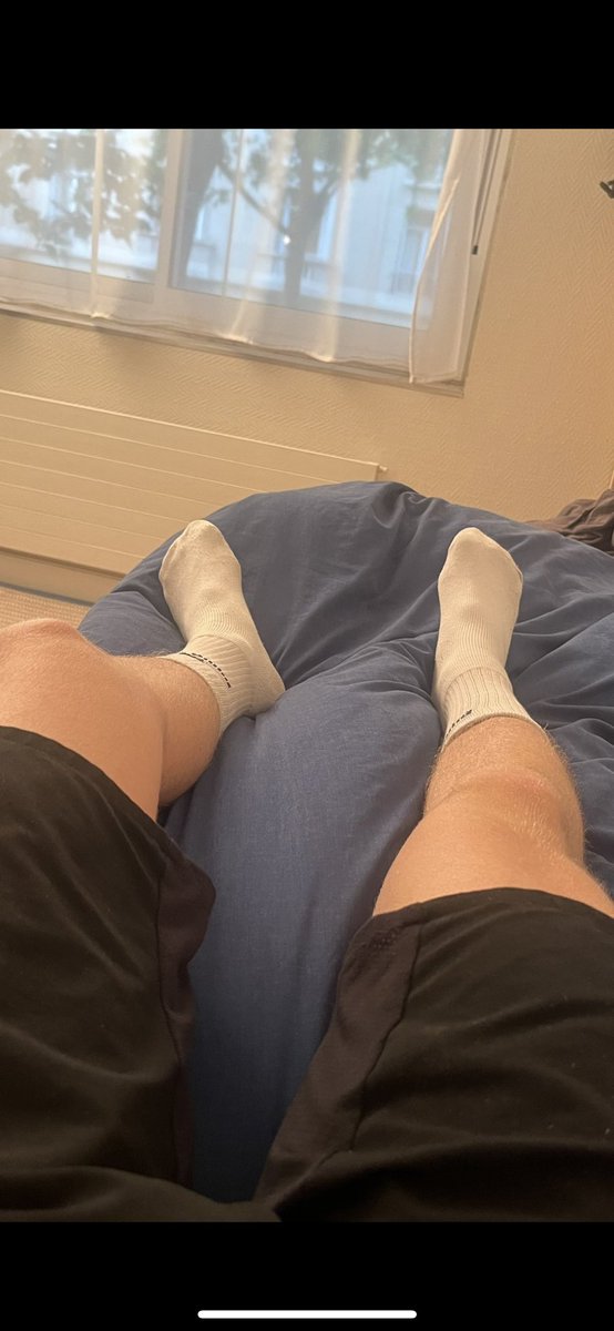 Qui vient raquer à mes pieds les slp