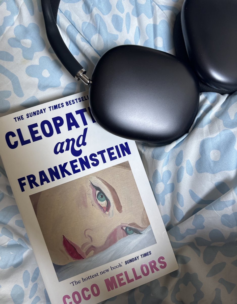 Lannbutforbooks's tweet image. Cr : Cleopatra and Frankenstein by Coco Mellors 🌃🥂✨
Pre-reading thoughts : honestly I bought it bc the cover looked good. If I didn’t buy it immediately, I first did research on tiktok and most didn’t like it. But I finally decide to read it even if I’m kinda skeptical… lol