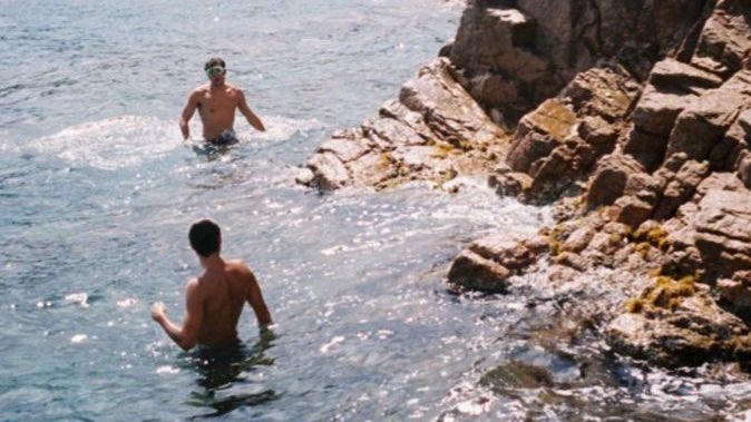 _comewhatmay's tweet image. #SOCMED #Simuel

Quando il suscettibile Manuel Ferro scopre che la fidanzata lo ha tradito con un animatore in vacanza, decide di partire per conoscerlo, sedurlo e farlo innamorare. Mai mettere Manuel in un angolo: potrebbe meditare vendetta 🧨

Buona estate con Revenge Love 🏖️🩵