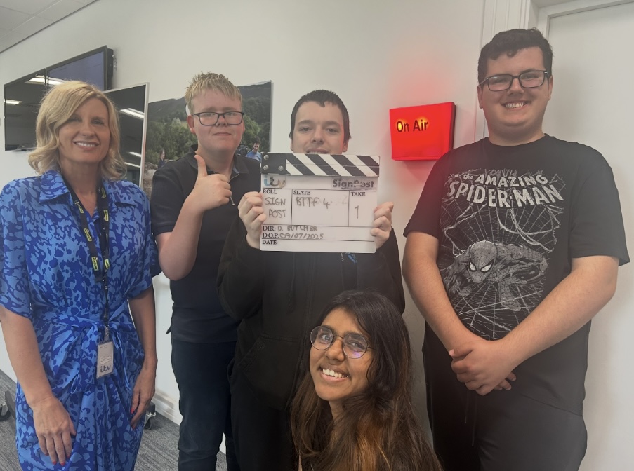 ITV Signpost tweet media