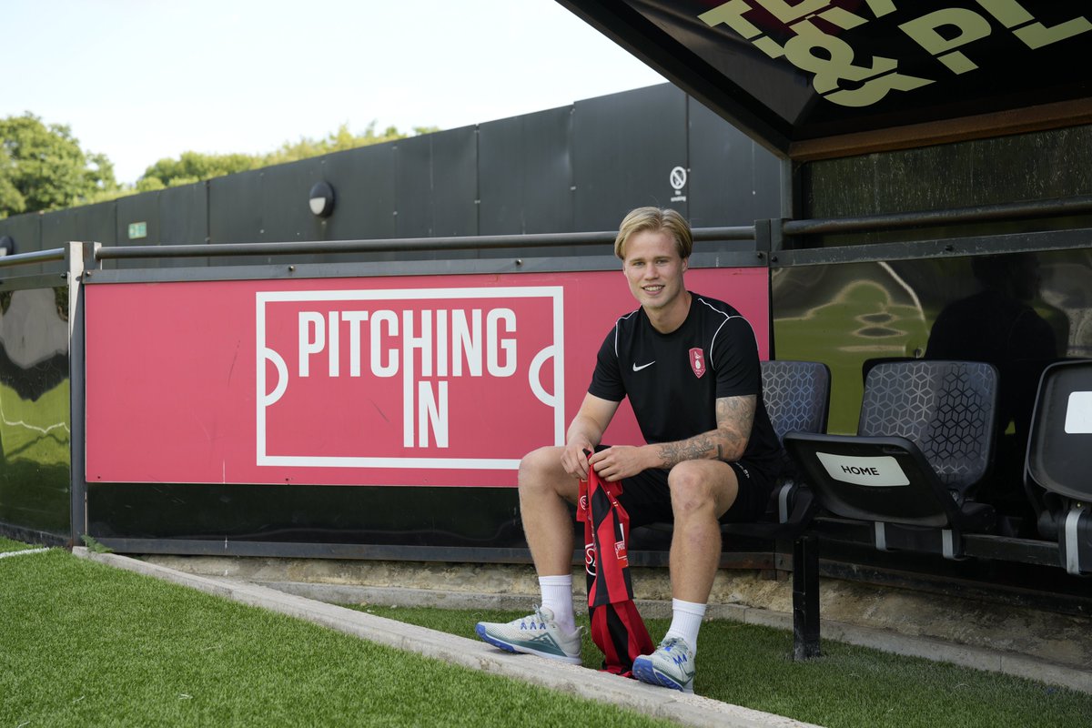 Bracknell Town FC tweet media