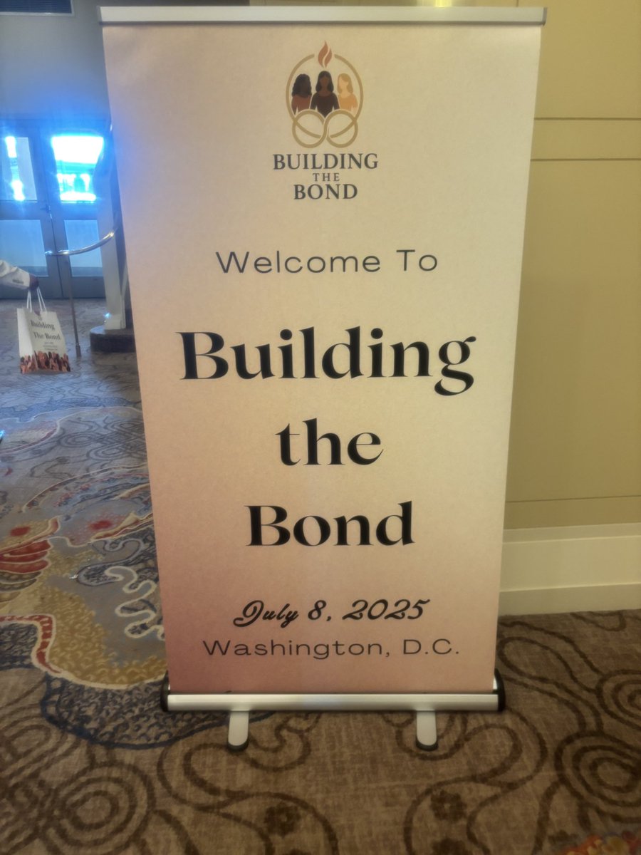 Thank you Sooooooooo much Joy Reid <a href="/JotakaEaddy/">Jotaka Eaddy</a> for the amazing opportunity  y’all provided the <a href="/DCDPR/">DC Parks & Recreation #WhereFunHappens</a> Deanwood female college journalism students to participate in the Building the Bond summit Yesterday. The opportunity to have breakfast &amp; network in that room with some of the