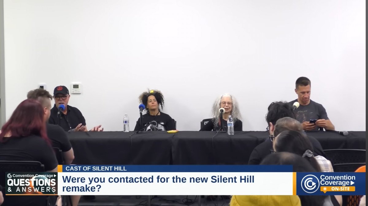 Geeks_s_s's tweet photo. @BlooberTeam @Konami I'll cut to the chase, you guys need to recast the OG voice actors Michael Guinn, Thessaly Lerner, and Liz Mamorsky for the #SilentHill1Remake project. Just go and see the convention they did at the Youtube channel Convention Coverage and you'll get my point https://t.co/blS1EWVFNF