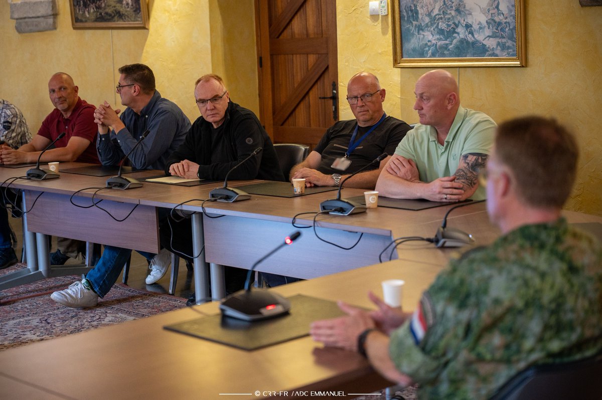 RRCFrance's tweet image. 8 July - G4 reps from @1GENLCorps visited
@RRCFrance as part of their 📚 Professional Development Programme
Focused discussions on #logistics, #Interoperability & #cooperation strengthened bonds across #NATO .
🔗Sharing expertise to strengthen readiness!
#StrongerToghether