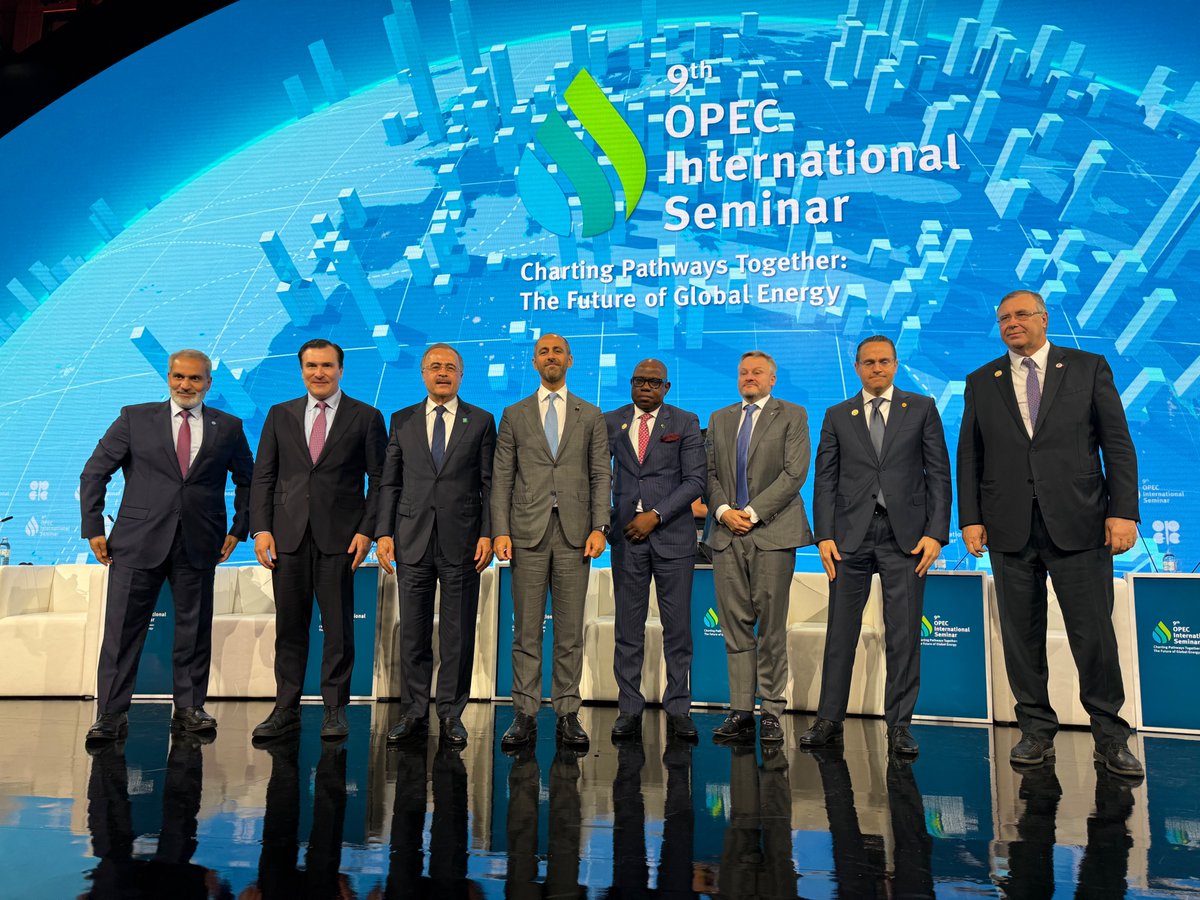 thegcea's tweet photo. Our CEO @JoeMcMonigle moderated a top-level panel at the @OPECSecretariat in Vienna on the energy market outlook. CEOs of @Aramco, @bp_plc, @TotalEnergies, @Shell, @NNPCgroup &amp; @KPCofficial spoke on rising demand, the impact of #AI, energy security and sustainability. https://t.co/27yMQ5QeHC