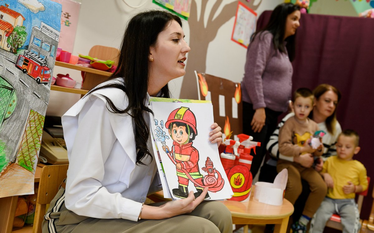 Quality education is not possible without strong support for teachers.
Montenegro’s new Education Reform Strategy introduces important changes – especially for them:
✅ Improved university-level training, in-service education, and professional development
✅ More specialist