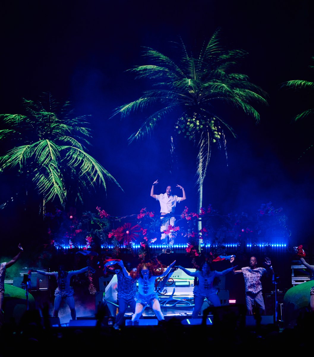StevenBaboun's tweet photo. ✨@bayotour  AT BARCLAYS ✨ (thread incoming)

Timoun mwen pa menm jwenn mo pou m eksprime sa m santi. Eske m te vrèman viv sa m viv la?? 

All photos on this thread: @Dezobri https://t.co/l8S5PsoNai