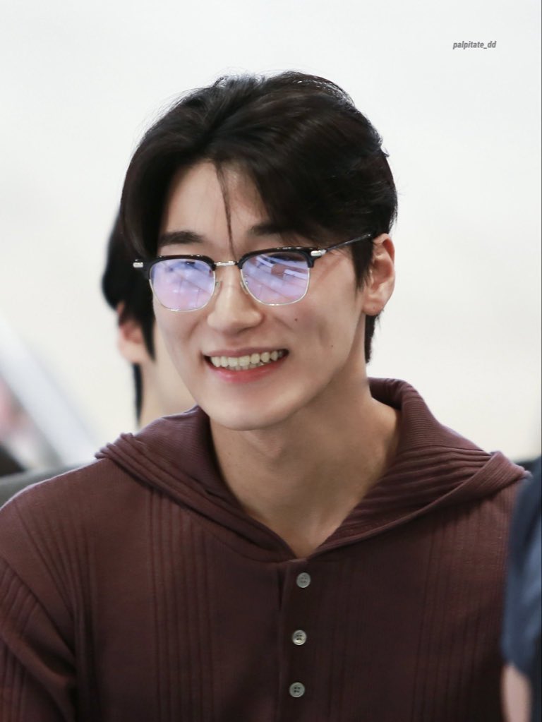 sanyapper's tweet image. Happy birthday to my sanshine 💝
 
HAPPY SUPERSTAR CHOI SAN DAY
#KpopIconChoiSanDay
#산이로_물든_낭만가득_여름날