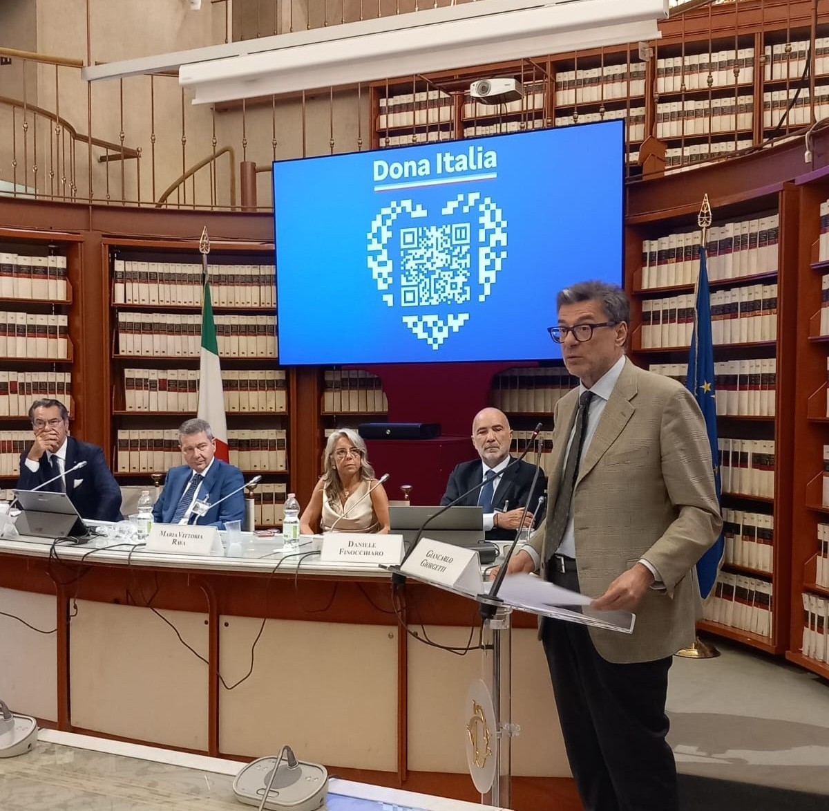 Comin & Partners tweet media