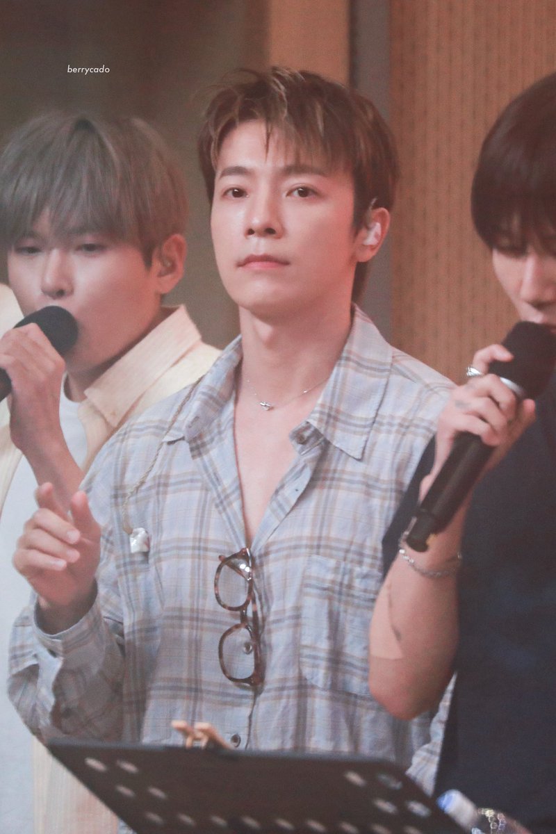 berryxcado's tweet photo. 250709 컬투쇼

@donghae861015 
#동해 #이동해 #DONGHAE #ドンへ
@SJ_DnE_official
#슈퍼주니어DnE #SuperJuniorDnE https://t.co/pARsqr5FEK