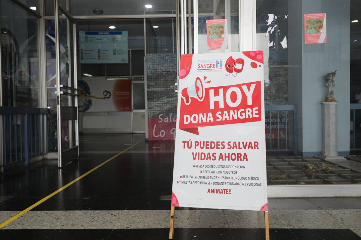 ¡Gracias por tu solidaridad! ❤️ Cada miércoles en el Hospital Carlos Van Buren puedes salvar vidas donando sangre. 🩸 Agenda tu hora al 📞 +56 9 21660383 o visita centrosangrevalpo.redsalud.gob.cl. 🙌