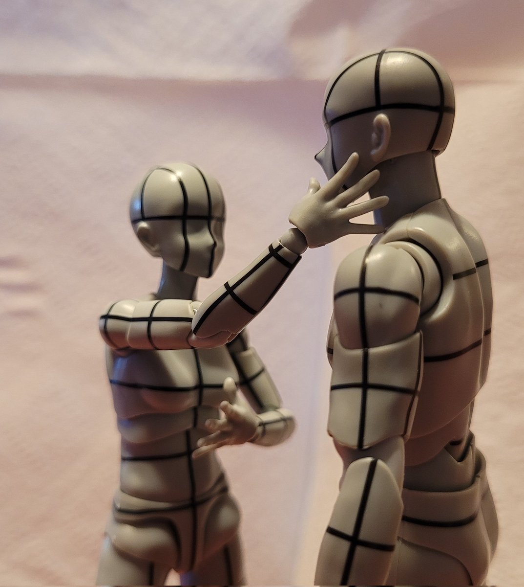 ThetauGames's tweet image. Got myself some small reference figures a few days ago. Hoping to put them to use in the future when needing to express certain scenes and poses to artists.