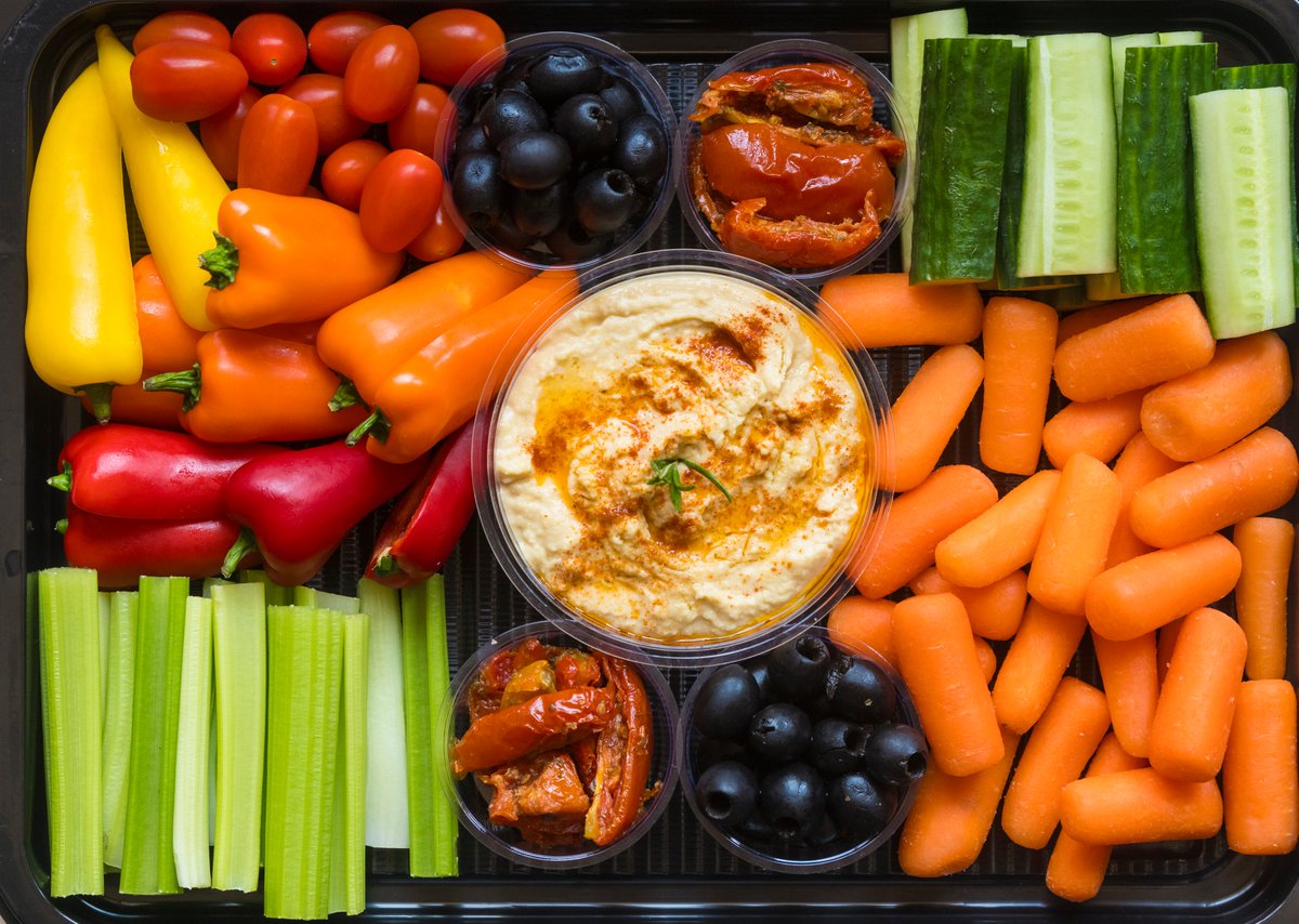 thoroughbreads's tweet image. Fuel your team with fresh flavours! 
Our office catering brings the perfect balance of health and indulgence — think vibrant fruit platters, irresistible cakes, and deliciously satisfying sandwiches.
Perfect for meetings, events, or just treating your team to something special.