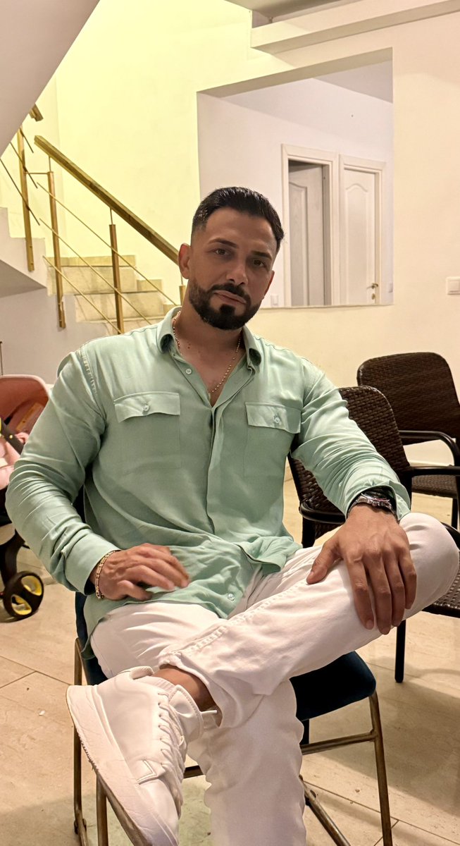 ijonnyi's tweet photo. Special ofertă pentru acum 50 reducere 😈😎😜 Te aștept cu o abonare și un #retweet 👍🤝
#Special #offer for now 50% off,waiting for you,with one subscription. 😈😉😎😜 
            ⬇️ 

https://t.co/RIHHGBV8zR https://t.co/GjuvJoJSkB