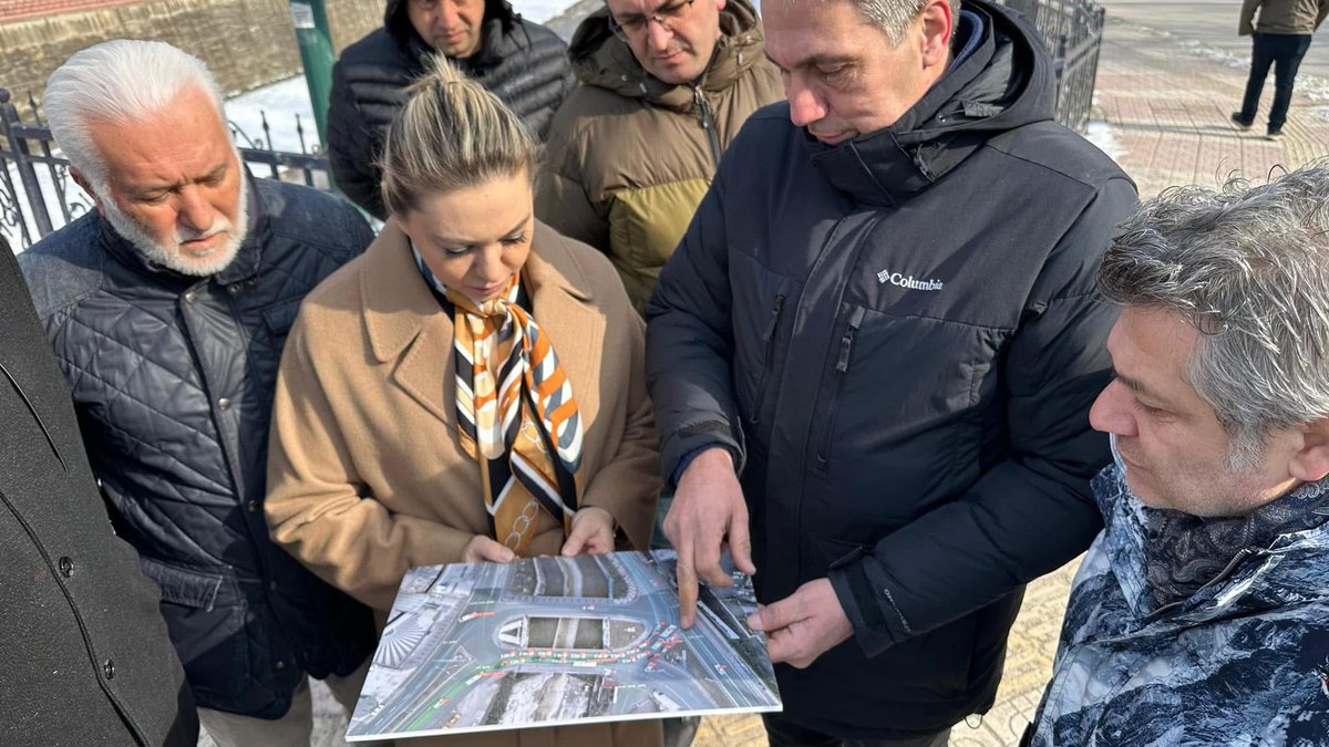 Kastamonu’muza hayırlı olsun…
Olukbaşı Kavşağı projemizin ihalesi 17 Temmuz’da yapılacak…

Şehrimizi Ankara ve İstanbul güzergahlarına bağlayacak kavşak projemiz sayesinde trafik güvenliğinin sağlanması yanı sıra aziz vatandaşlarımıza daha konforlu ulaşım imkanı sunulacak…