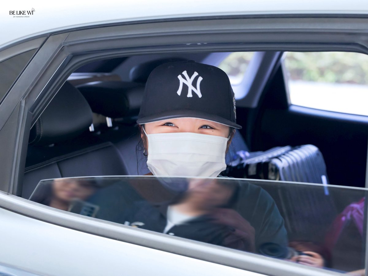 250706 ICN 입국 휘인

belikewi.tistory.com/m/79

#휘인 #마마무 #WHEEIN #MAMAMOO