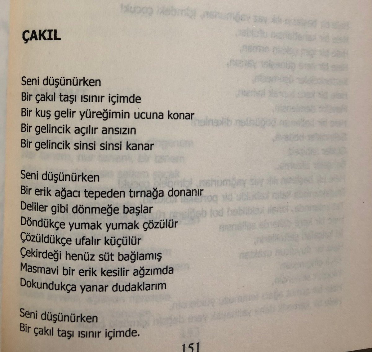 siirkahvesi1's tweet photo. Seni düşünürken
Bir çakıl taşı ısınır içimde
Bir kuş gelir yüreğimin ucuna konar

Bedri Rahmi Eyüboğlu https://t.co/gyOTpYr8is