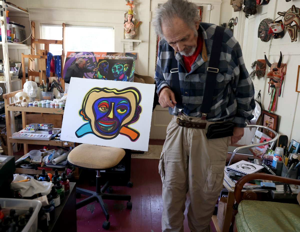 DickCrispo's tweet photo. Have you ever wondered how colors can convey emotions? I use solid colors to tell profound stories, exploring unique approaches in my work. #ArtTalk #ColorPsychology #ArtInspiration https://t.co/VdhvrHZbnH