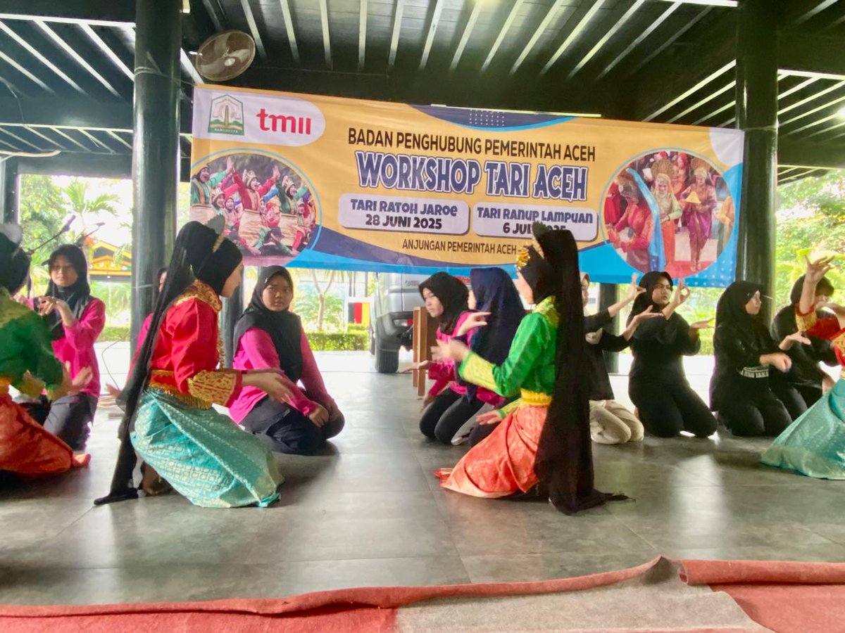 Anjungan Pemerintah Aceh TMII tweet media