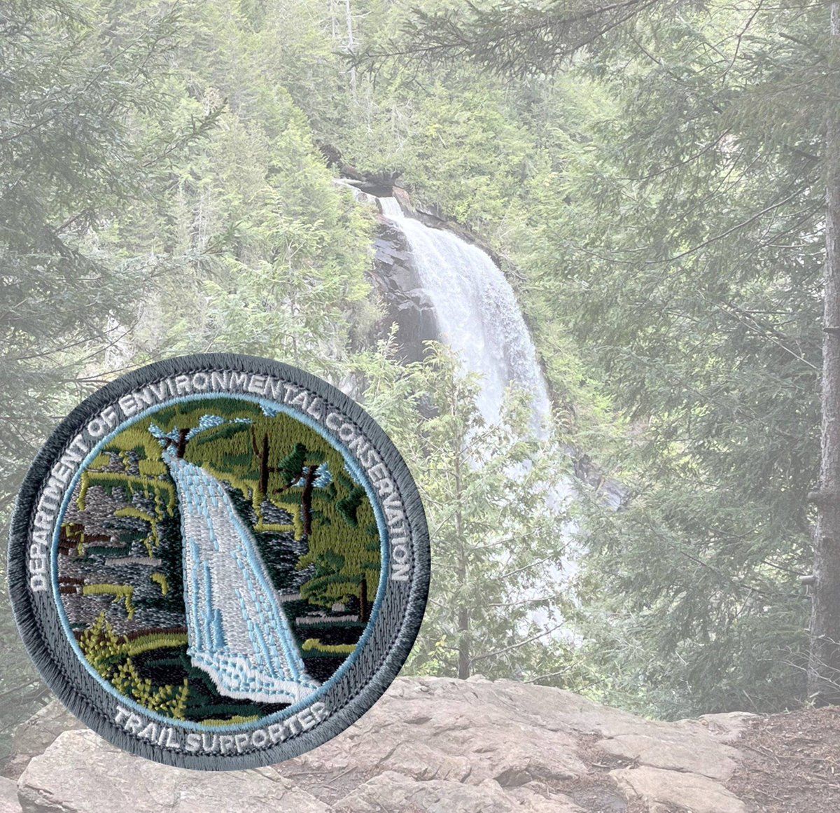 CCEOswego's tweet image. Summer can be a wonderful time to visit the 1000s of waterfalls New York has to offer! Help support the maintenance & enhancement of non-motorized trails on DEC managed lands throughout the state by purchasing the new Trail Supporter Patch! Visit dec.ny.gov/things-to-do/h… for more.
