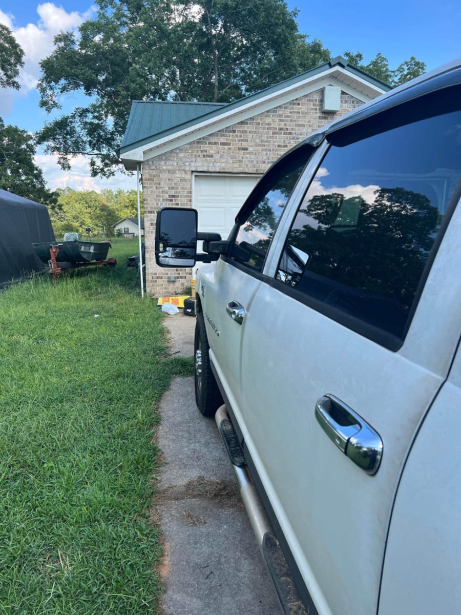 sanflxx's tweet photo. Your Dodge Just Grew Eyes 👀
That feeling when your mirrors finally match your truck's capability. SANFLXX towing mirrors don't just show what's behind you
#dodgers #towingservice #nomoreguessing #TowingPro #FordTowing #ChevyTrucks #primeday #amazonsale #TruckLife #TowingNation https://t.co/L8W8BMXCRA