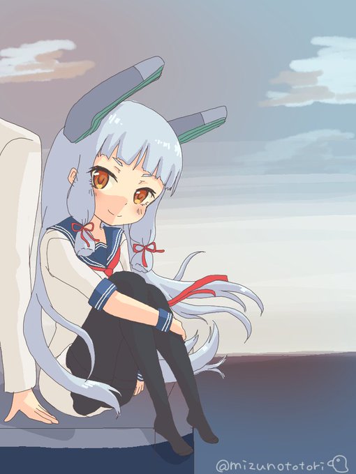 twitter始めた頃の絵がこれなのでたぶん上手くなったと思う(人生2回目参加のワンドロイラスト2017年頃)
でもわたしはこの絵が大好き
叢雲がそばに居てくれたらすごく幸せなので 