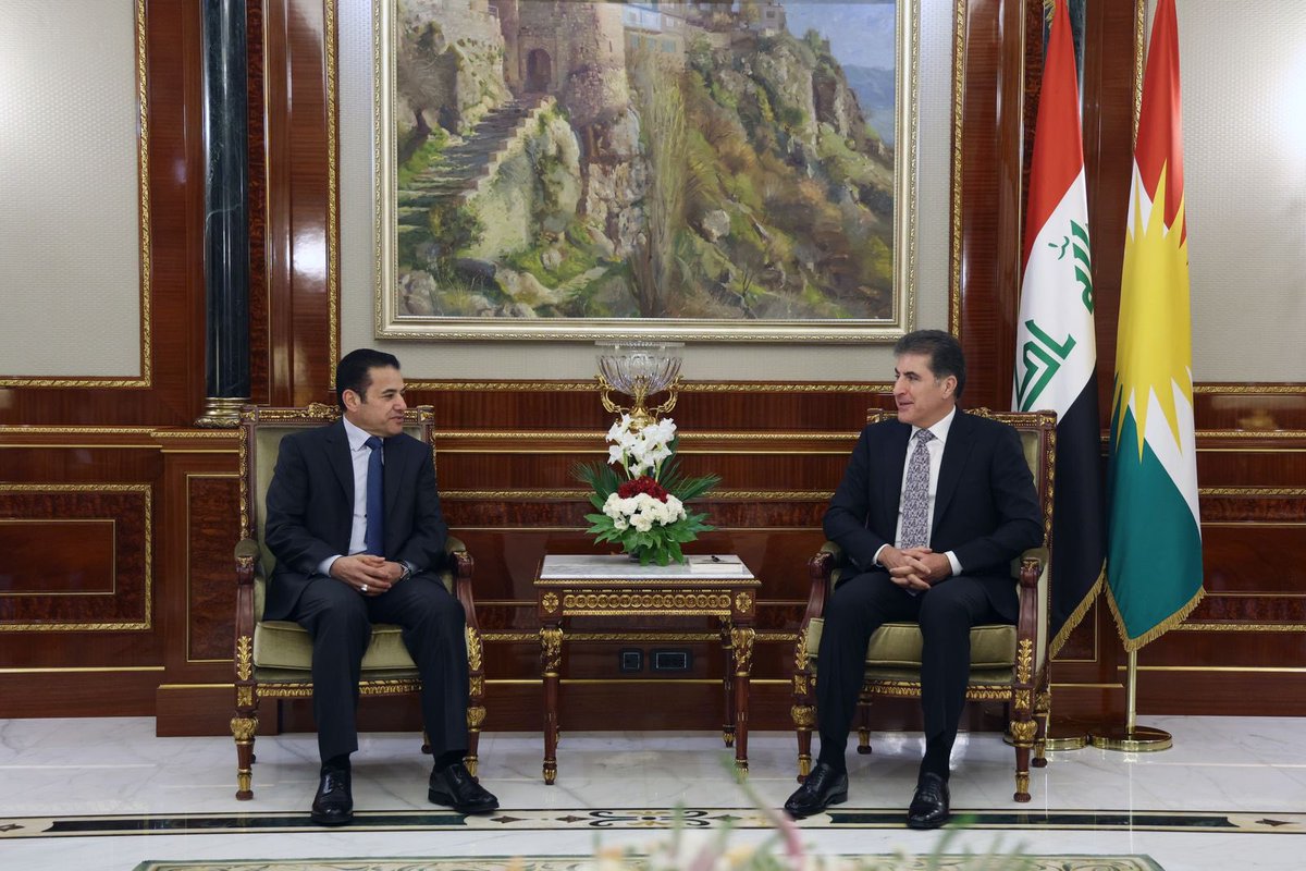 amokay75's tweet photo. Kurdistan Region President Nechirvan Barzani received Qasim al-Araji, Iraq’s National Security Advisor, in an official meeting.
#NechirvanBarzani #QasimAlAraji #KurdistanRegion #IraqSecurity #BaghdadErbil #IraqiPolitics #KurdishDiplomacy https://t.co/00fV5GEUOw