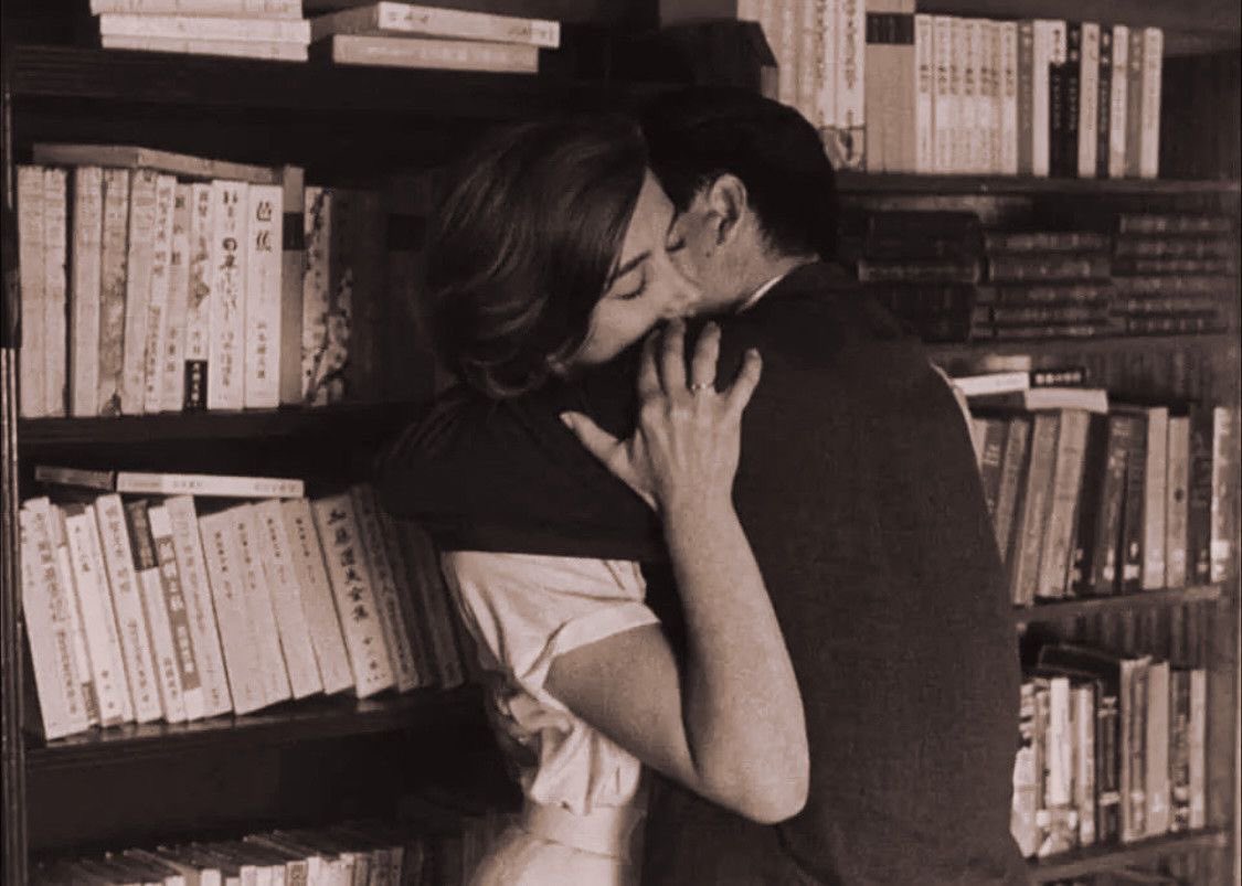 Hiroshima mon amour

Alain Resnais
1959