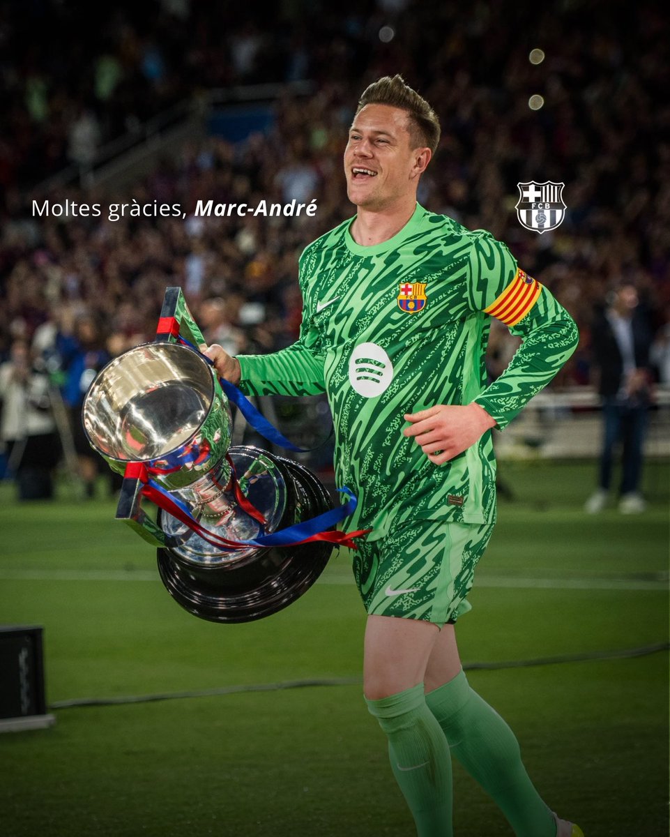 🔵🔴 𝗢𝗙𝗙𝗜𝗖𝗜𝗘𝗟 ! 𝗧𝗘𝗥 𝗦𝗧𝗘𝗚𝗘𝗡 𝗤𝗨𝗜𝗧𝗧𝗘 𝗟𝗘 𝗙𝗖 𝗕𝗔𝗥𝗖𝗘𝗟𝗢𝗡𝗘 !

Le portier Allemand de 33 ans a résilié son contrat avec le FC Barcelone, après 10 ans au club. 

Il est maintenant libre de s’engager avec n’importe quel club ! ✍️

(📸 FC Barcelone)