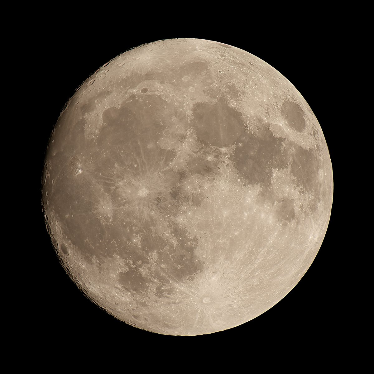 2025-07-09 22:43 #旧暦六月十五日 #Moondays