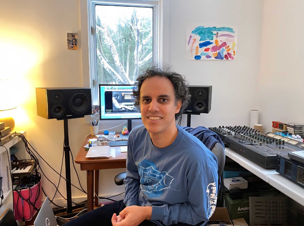 KUTX 98.9 tweet media