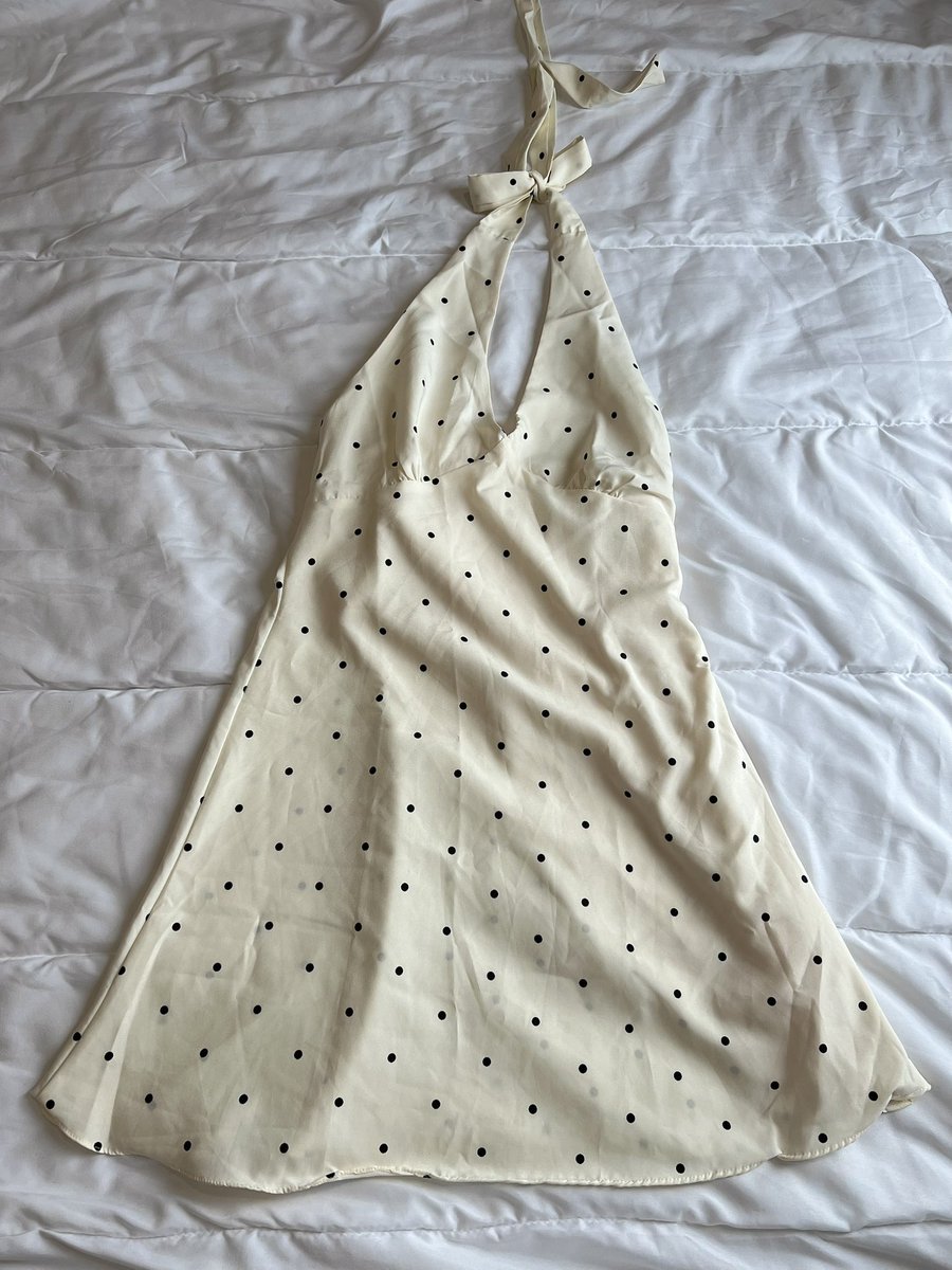 useddreamstuff_'s tweet photo. new polkadottt🖤🤍
ซื้อมายังไม่เคยใส่ค่าา size m
💌 219.- https://t.co/mAaIRCbzOm