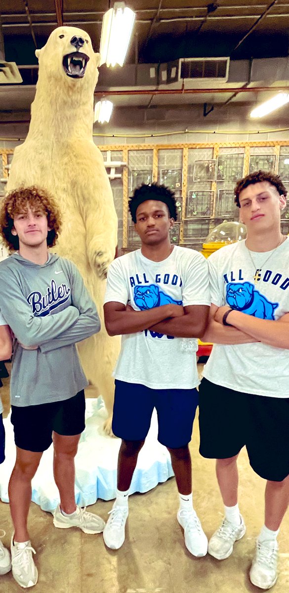 Happy Bday Evan!  Hope it’s a “bear-y” good day!  #DawgsOnly