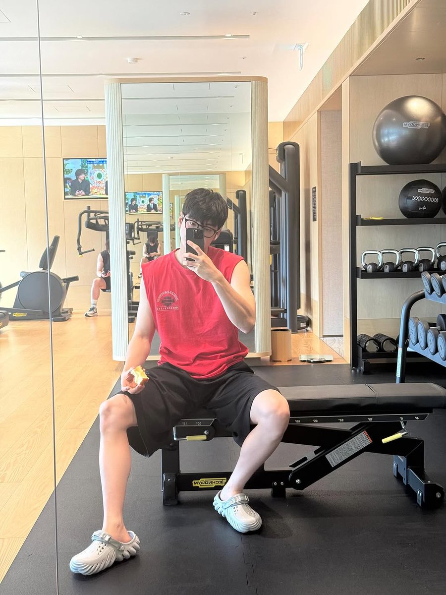 📸 Cha Eunwoo Instagram post

#CHAEUNWOO #차은우 #이동민
#チャウヌ #车银优 #ชาอึนอู #車銀優