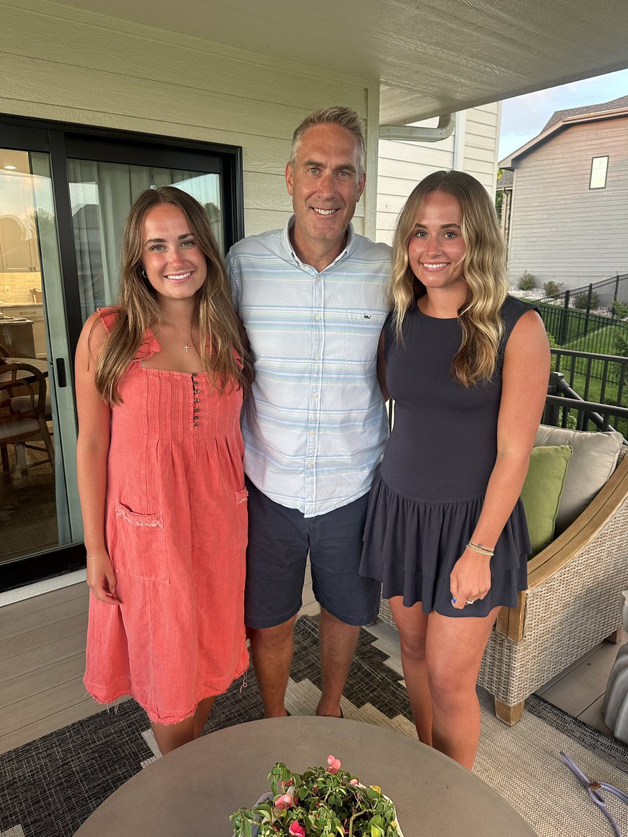 Lakin Appell tweet media