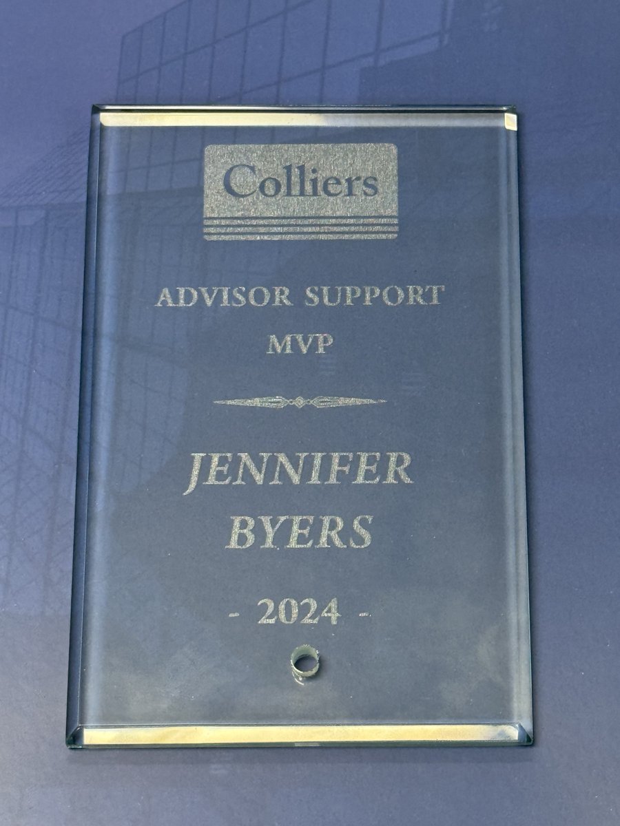 Oak_Bur_Ham_CRE's tweet photo. Jennifer Byers has been awarded the 2024 Advisor Support MVP award by Colliers!  This award recognizes her outstanding teamwork and dedication.  

Please join us in congratulating her on this well deserved award! 🏆 https://t.co/jHFWnWCYbb